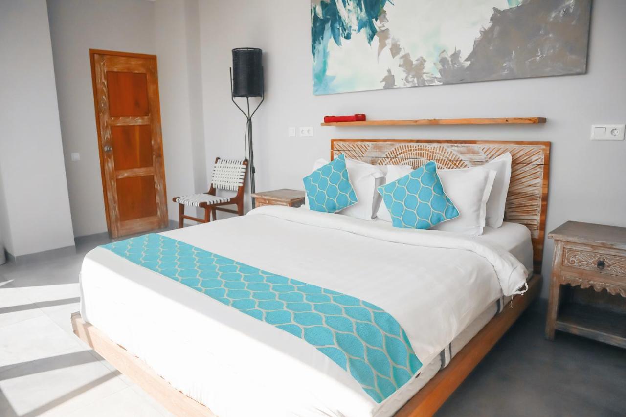 Harbour Komodo Hotel ลาบวนบาโจ ภายนอก รูปภาพ