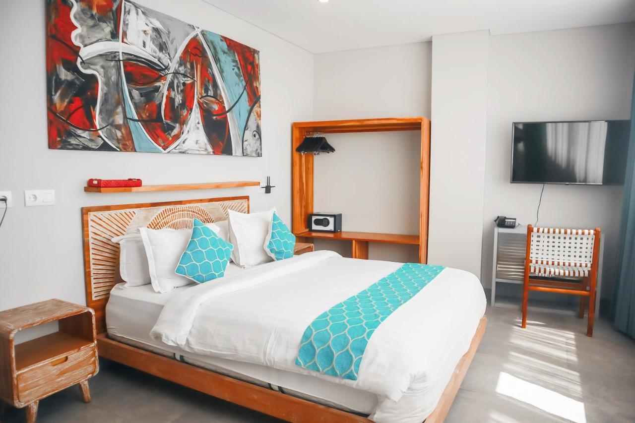 Harbour Komodo Hotel ลาบวนบาโจ ภายนอก รูปภาพ